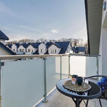 Apartament Kropla Baltyku 18E/6 Darlowo Bagian luar foto