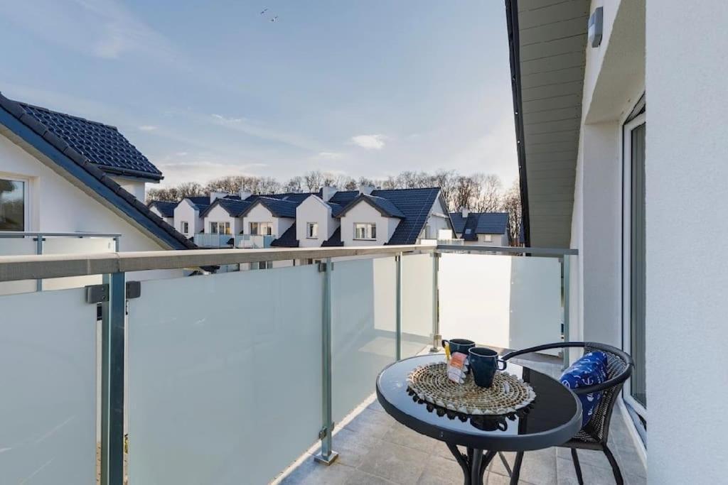 Apartament Kropla Baltyku 18E/6 Darlowo Bagian luar foto