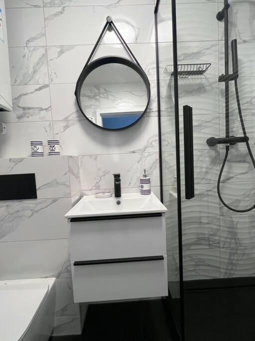 Apartament Kropla Baltyku 18E/6 Darlowo Bagian luar foto